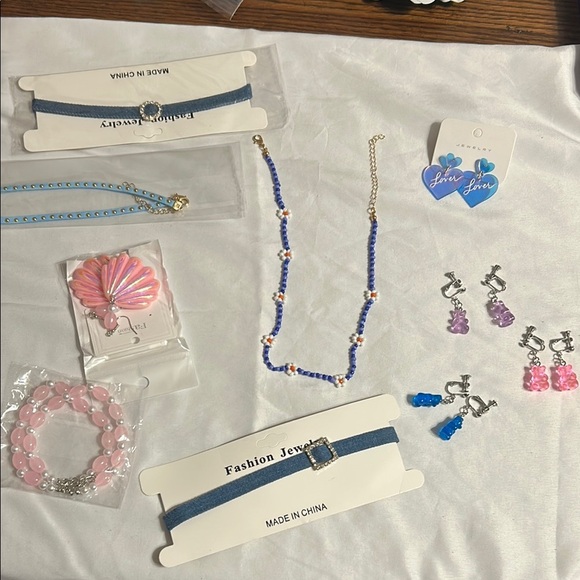 Fashion Jewelry Blue and Pink Jewelry Collection Lot #5 - Picture 1 of 8